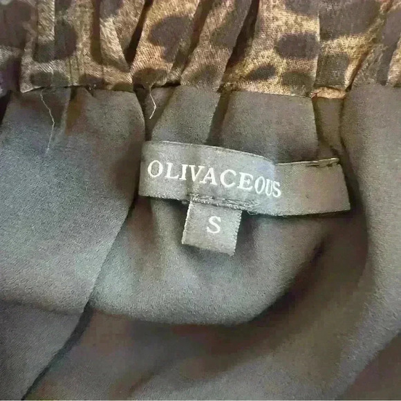 Olivaceous Ruffled Leopard Print Lined Mini Skirt Size Small - Picture 10 of 12